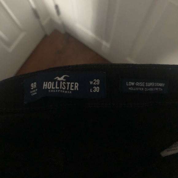 Hollister ripped black jeans size 9 - Picture 3 of 3